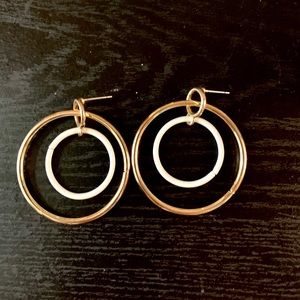 NWOT double hoop gold earrings